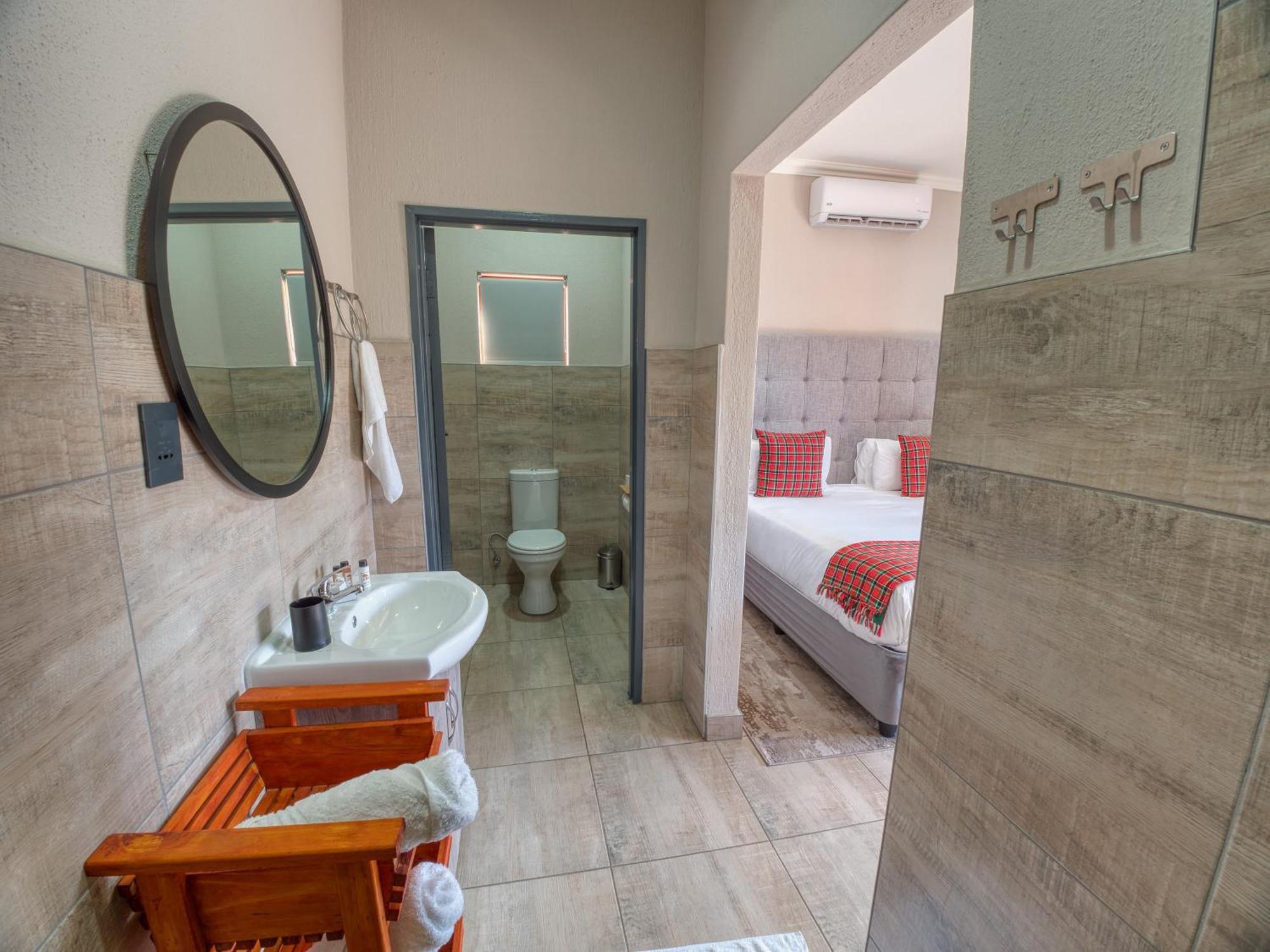 Tembo Guest Lodge Хейзивью Экстерьер фото